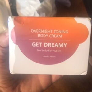 Get Dreamy Overnight Toning Body Cream - White & Orange Gradient Box